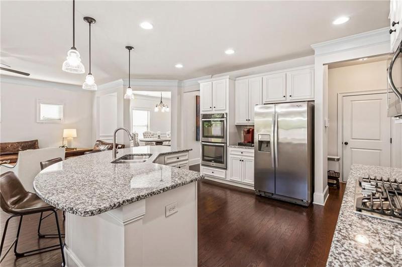 Image for property 4575 Mossbrook Circle, Alpharetta, GA 30004