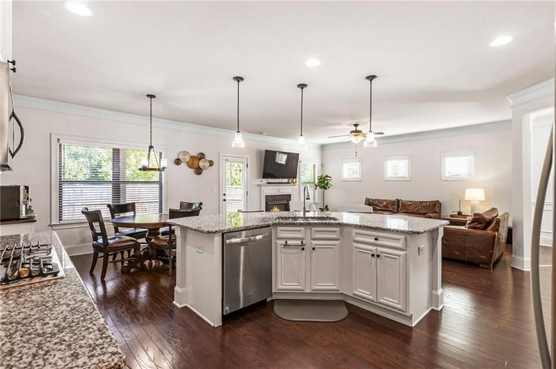 Image for property 4575 Mossbrook Circle, Alpharetta, GA 30004
