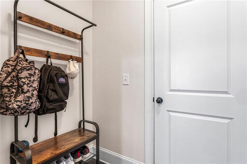 Image for property 4575 Mossbrook Circle, Alpharetta, GA 30004