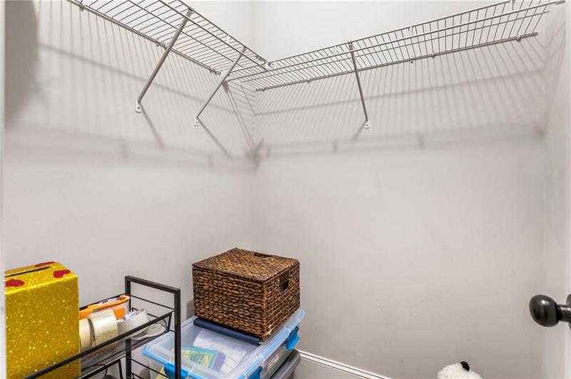 Image for property 4575 Mossbrook Circle, Alpharetta, GA 30004
