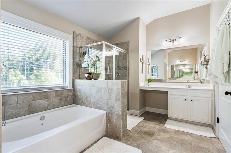 Image for property 4575 Mossbrook Circle, Alpharetta, GA 30004