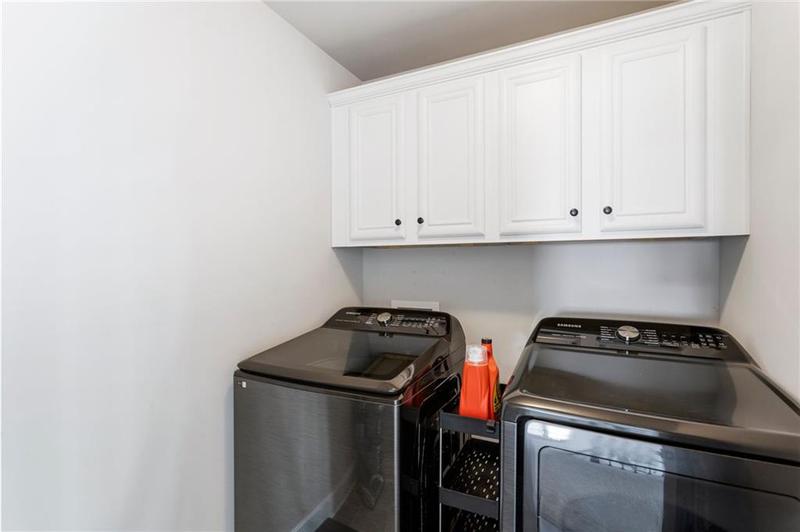 Image for property 4575 Mossbrook Circle, Alpharetta, GA 30004