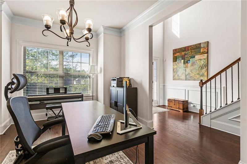 Image for property 4575 Mossbrook Circle, Alpharetta, GA 30004