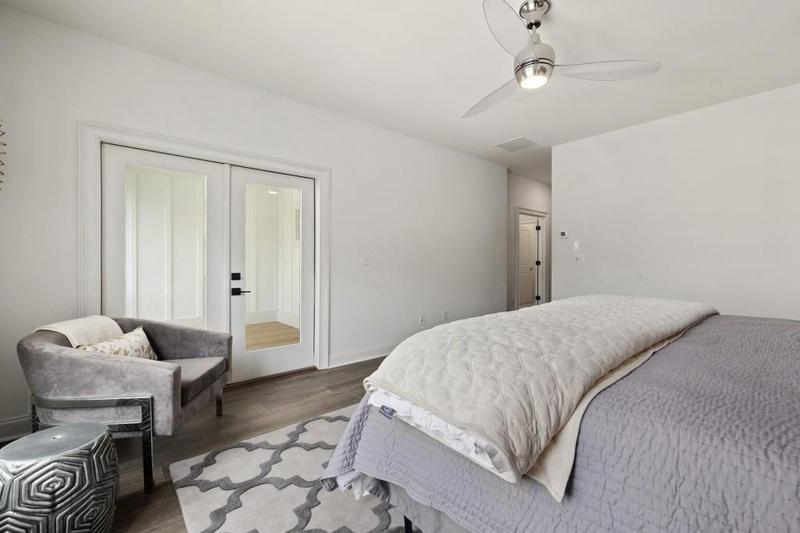 Image for property 3667 Peachtree Road 13, Atlanta, GA 30319