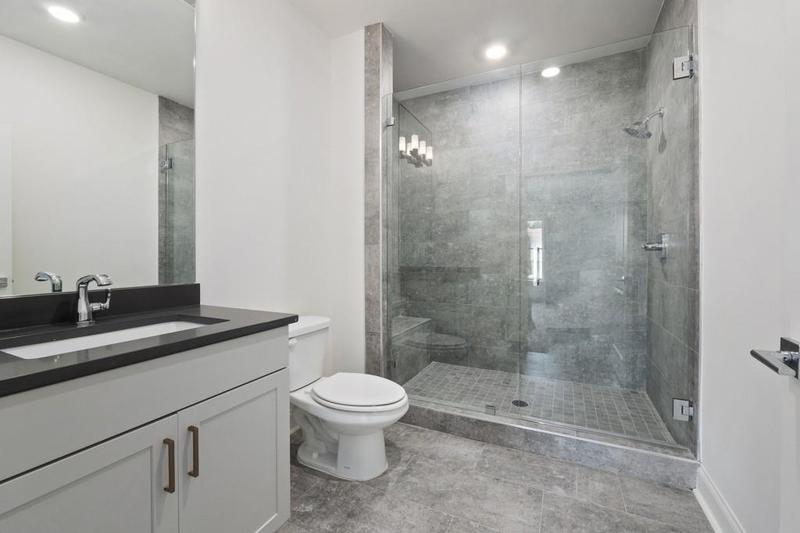 Image for property 3667 Peachtree Road 13, Atlanta, GA 30319