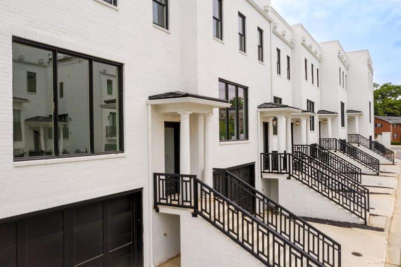 Image for property 3667 Peachtree Road 13, Atlanta, GA 30319