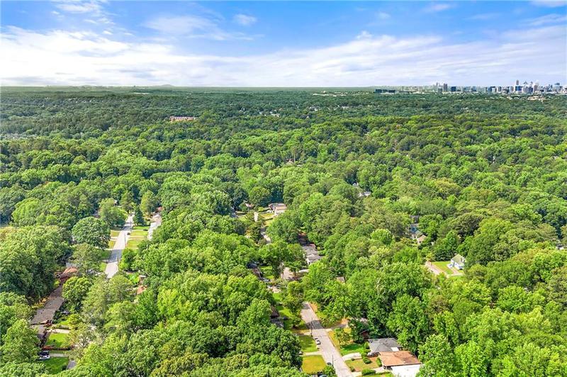 Image for property 1433 Aniwaka Avenue, Atlanta, GA 30311