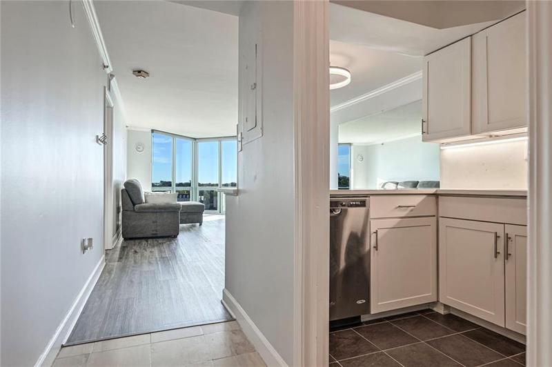 Image for property 2870 Pharr Court South 1202, Atlanta, GA 30305