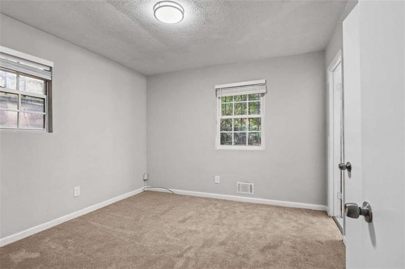 Image for property 3536 Collier Drive, Atlanta, GA 30331