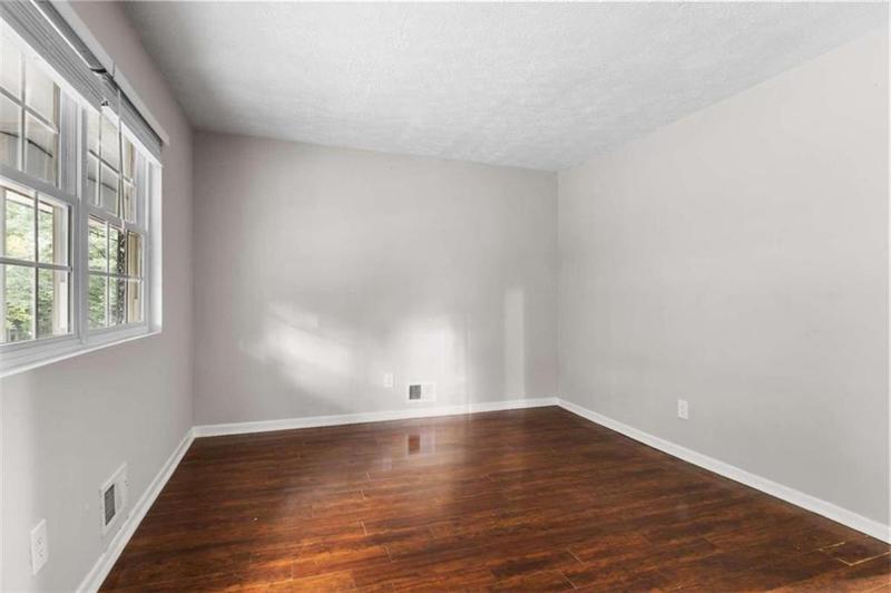 Image for property 3536 Collier Drive, Atlanta, GA 30331