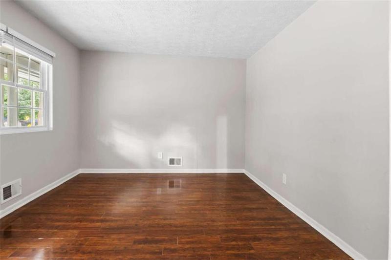 Image for property 3536 Collier Drive, Atlanta, GA 30331