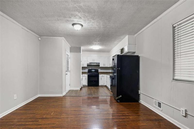 Image for property 3536 Collier Drive, Atlanta, GA 30331