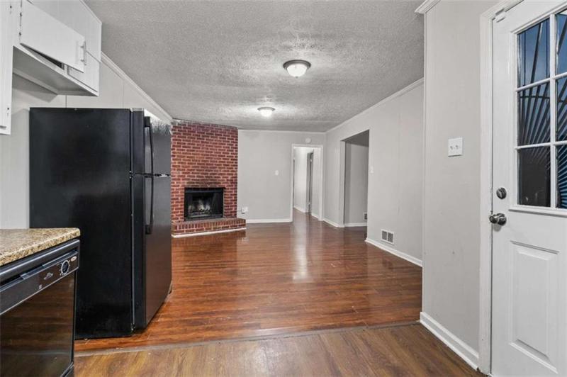Image for property 3536 Collier Drive, Atlanta, GA 30331