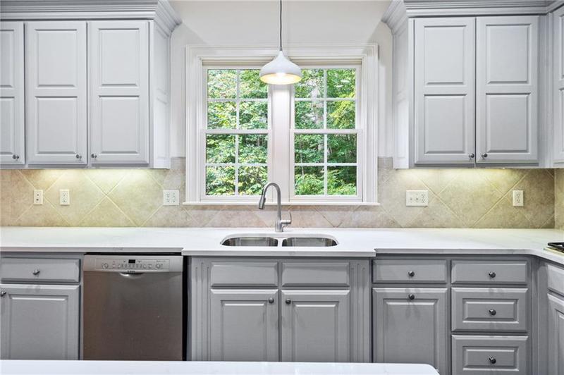 Image for property 2865 Payton Oaks Drive, Atlanta, GA 30345