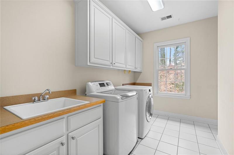 Image for property 2865 Payton Oaks Drive, Atlanta, GA 30345