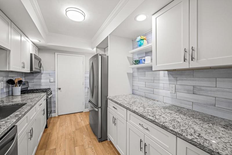 Image for property 6851 Roswell Road I18, Sandy Springs, GA 30328