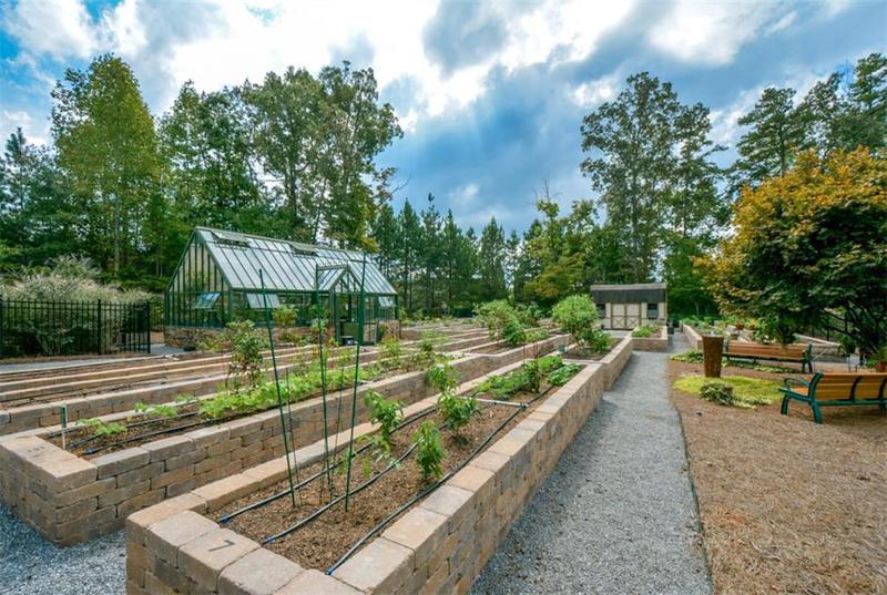 Image for property 650 Hemlock Trail, Canton, GA 30114