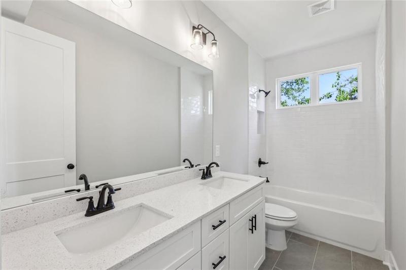 Image for property 1140 Hubbard Street, Atlanta, GA 30310