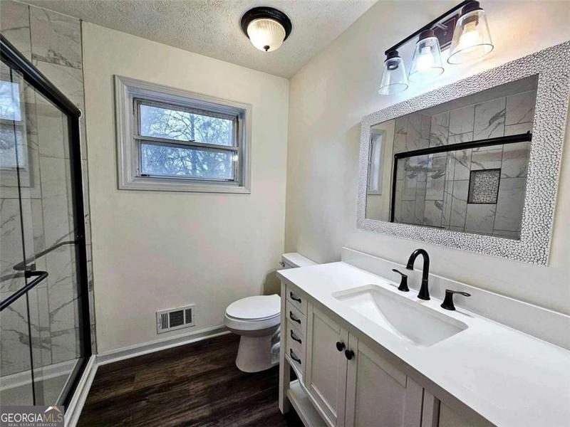 Image for property 3109 Cloverhurst Circle, East Point, GA 30344
