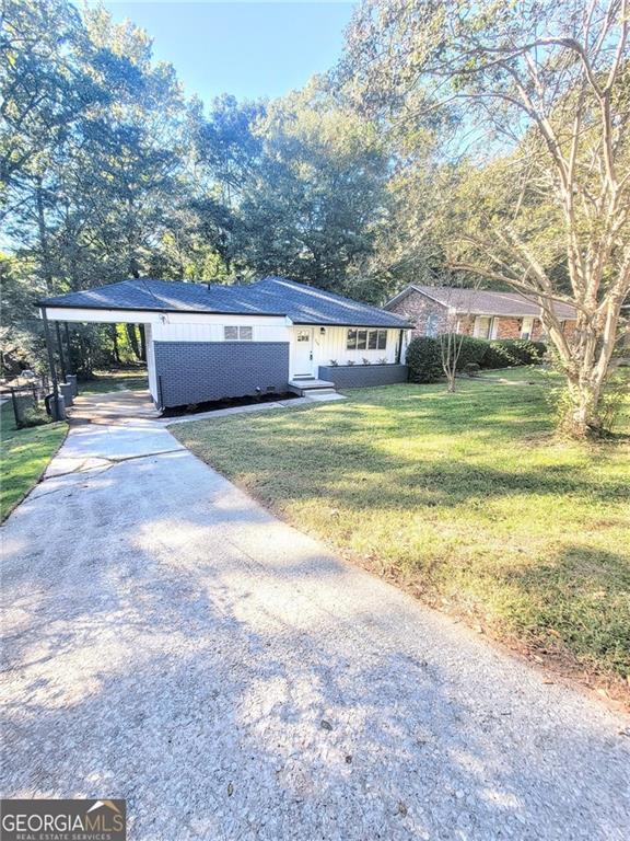 Image for property 3109 Cloverhurst Circle, East Point, GA 30344