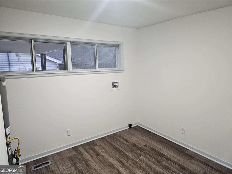 Image for property 3109 Cloverhurst Circle, East Point, GA 30344
