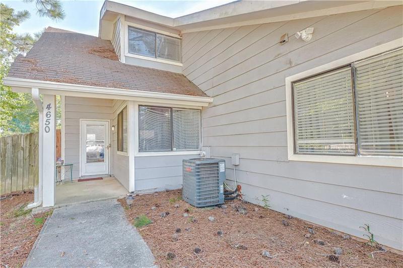 Image for property 4650 Heather Court, Union City, GA 30291