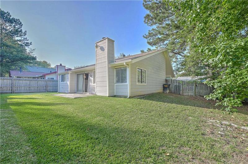 Image for property 4650 Heather Court, Union City, GA 30291