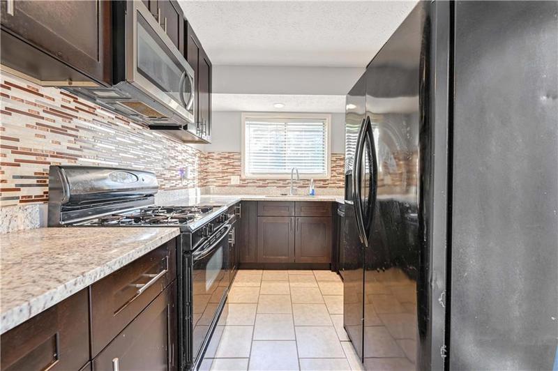 Image for property 4650 Heather Court, Union City, GA 30291