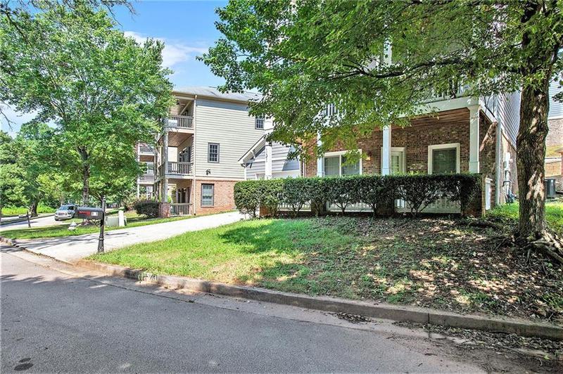 Image for property 131 Bowen Circle, Atlanta, GA 30315