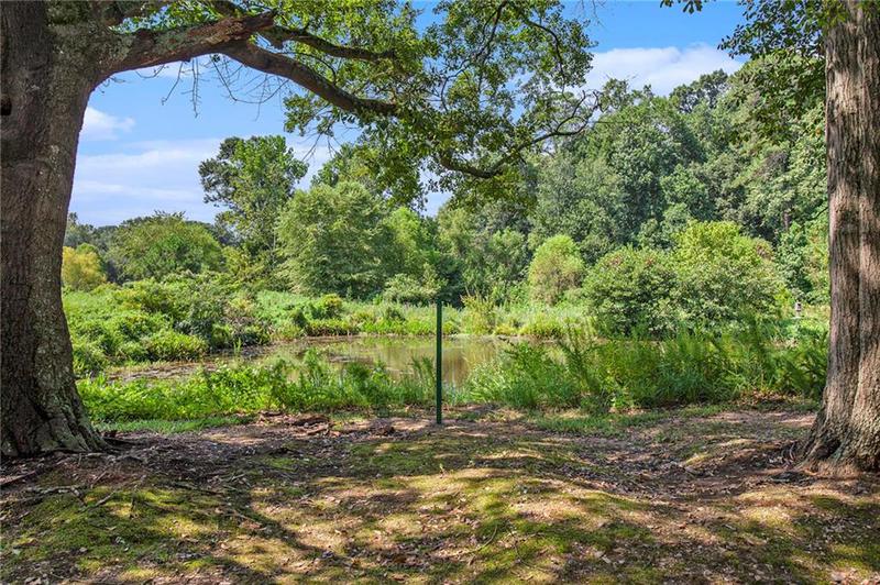 Image for property 131 Bowen Circle, Atlanta, GA 30315