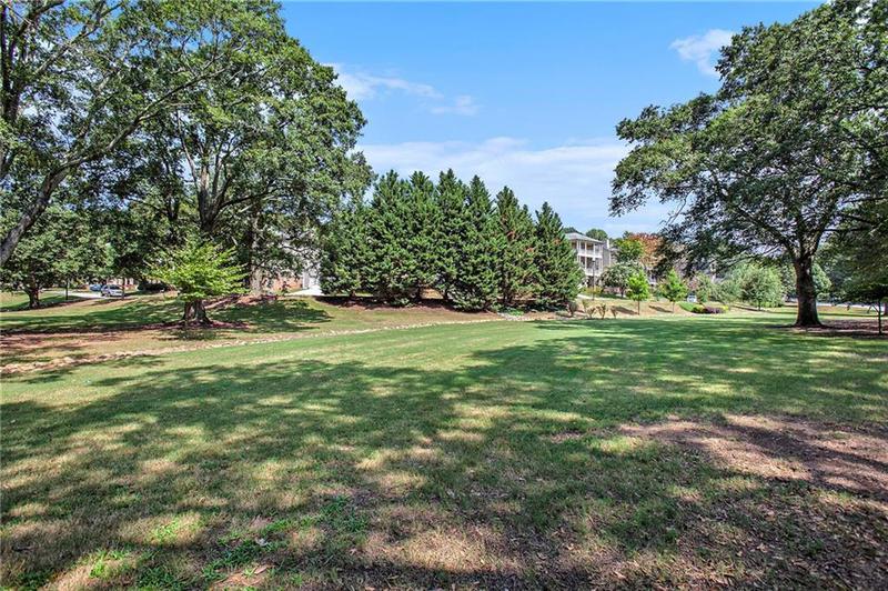 Image for property 131 Bowen Circle, Atlanta, GA 30315