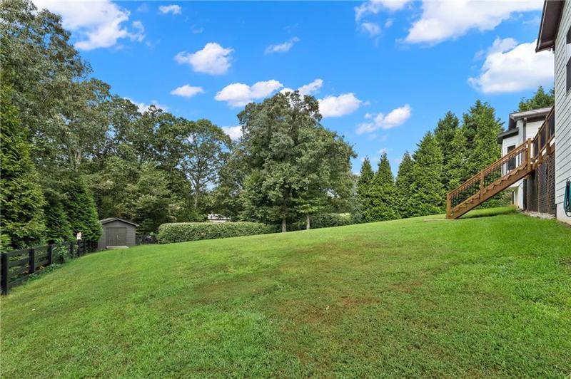 Image for property 547 Jones Road, Ball Ground, GA 30107