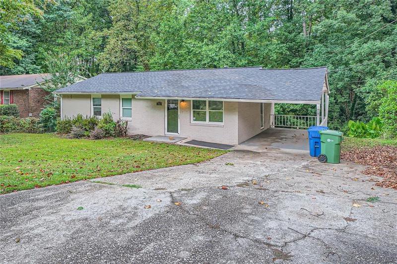 Image for property 700 Symphony Lane, Atlanta, GA 30318
