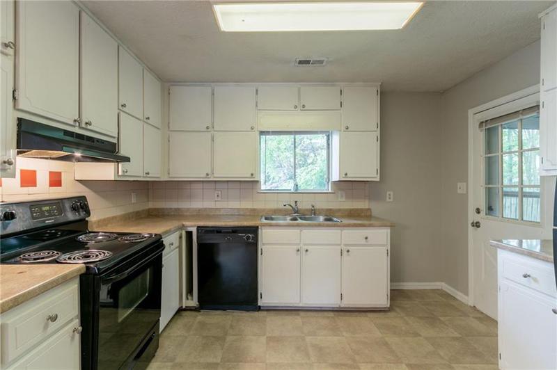 Image for property 1615 Enchanted Forest Drive, Conley, GA 30288