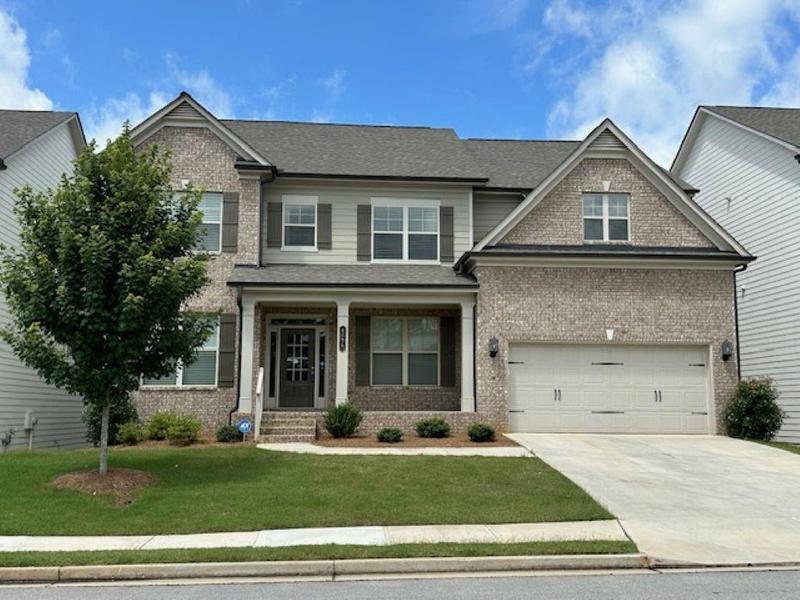 Image for property 4636 S Silver Oak Drive, Gainesville, GA 30504