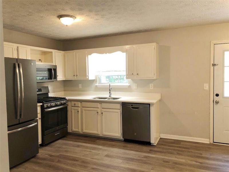 Image for property 6190 Tucker Lane, Union City, GA 30291