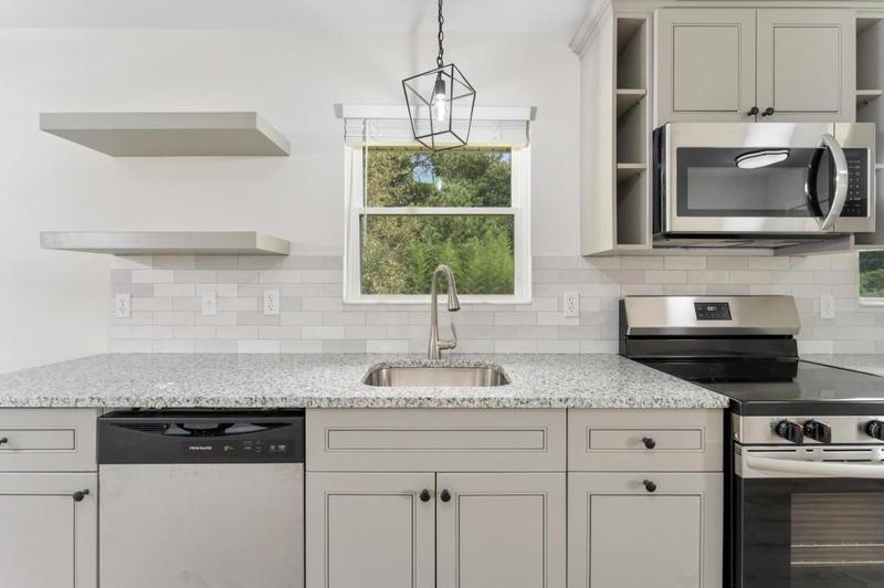 Image for property 1242 Thornton Drive, Elberton, GA 30635