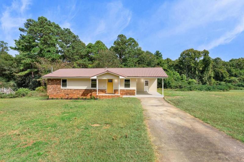 Image for property 1242 Thornton Drive, Elberton, GA 30635