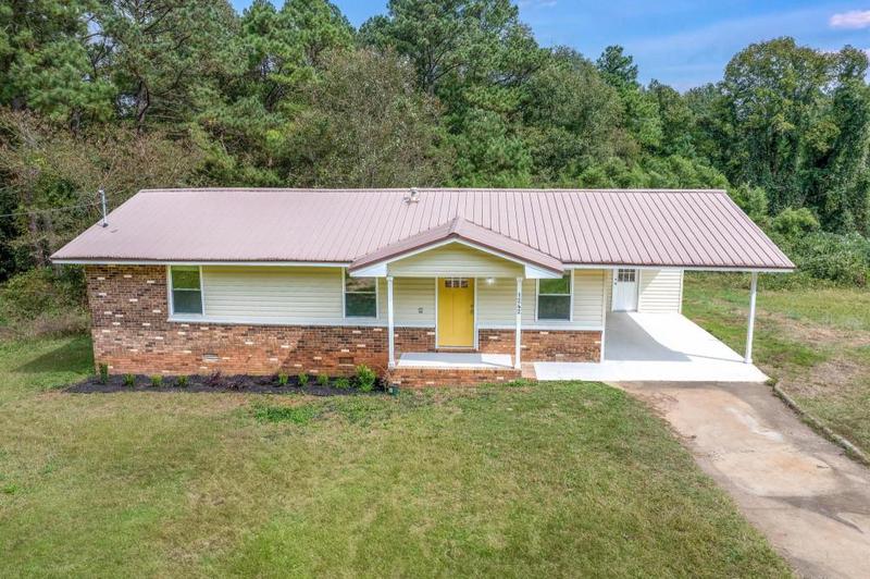 Image for property 1242 Thornton Drive, Elberton, GA 30635