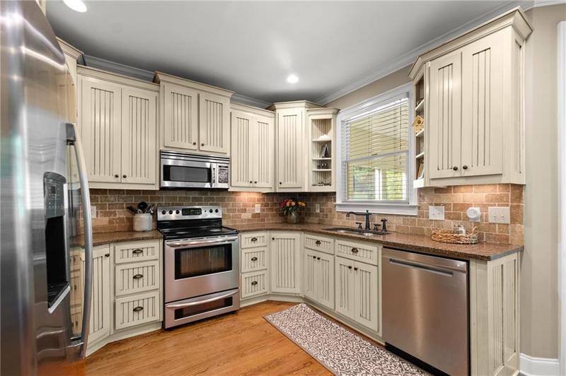 Image for property 6531 Wauka View Drive, Clermont, GA 30527