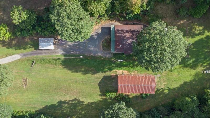 Image for property 239 Glenn Elliott Road, Dahlonega, GA 30533
