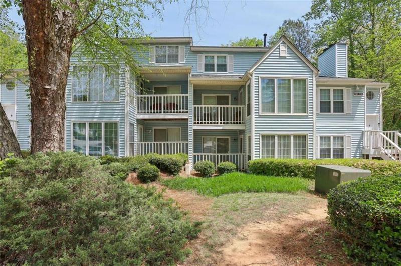 Image for property 702 Glenleaf Drive, Peachtree Corners, GA 30092