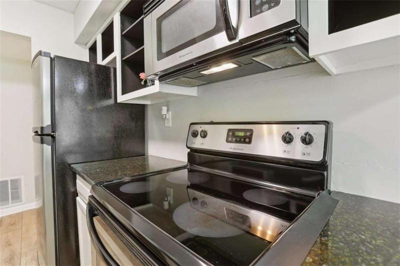 Image for property 702 Glenleaf Drive, Peachtree Corners, GA 30092