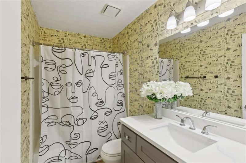 Image for property 702 Glenleaf Drive, Peachtree Corners, GA 30092