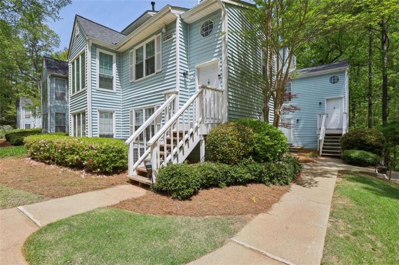 Image for property 702 Glenleaf Drive, Peachtree Corners, GA 30092