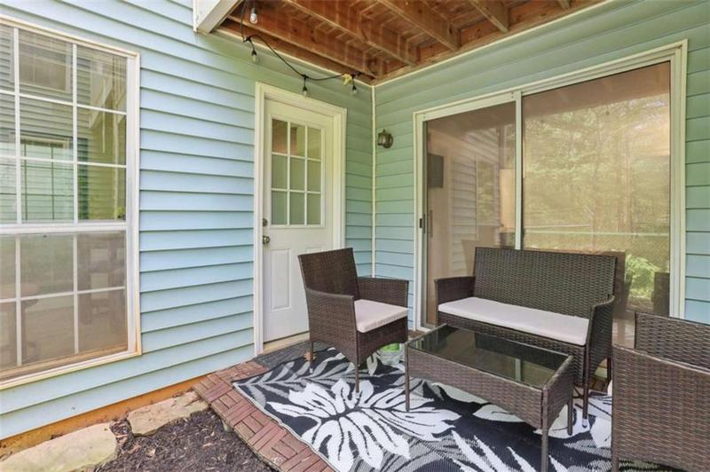 Image for property 702 Glenleaf Drive, Peachtree Corners, GA 30092