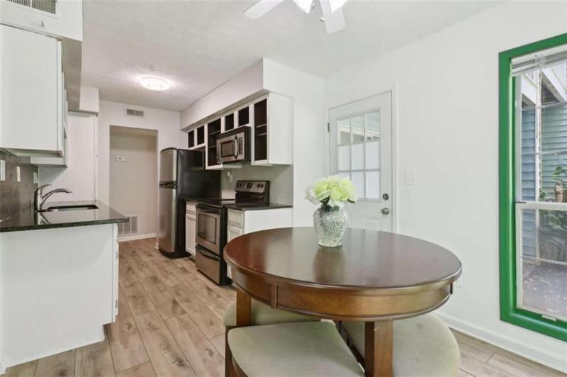 Image for property 702 Glenleaf Drive, Peachtree Corners, GA 30092