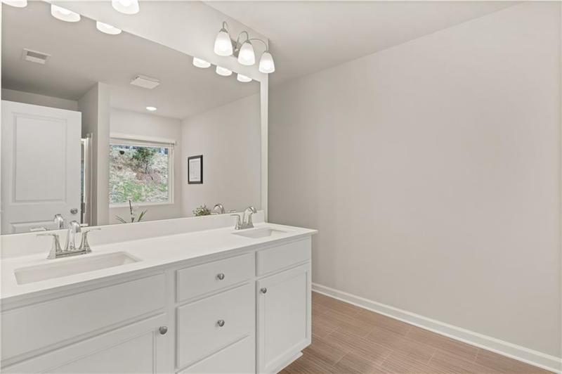 Image for property 1352 Riverstone Road 104, Jonesboro, GA 30238