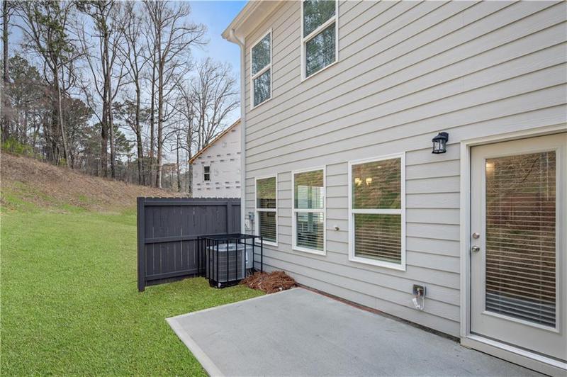 Image for property 1352 Riverstone Road 104, Jonesboro, GA 30238