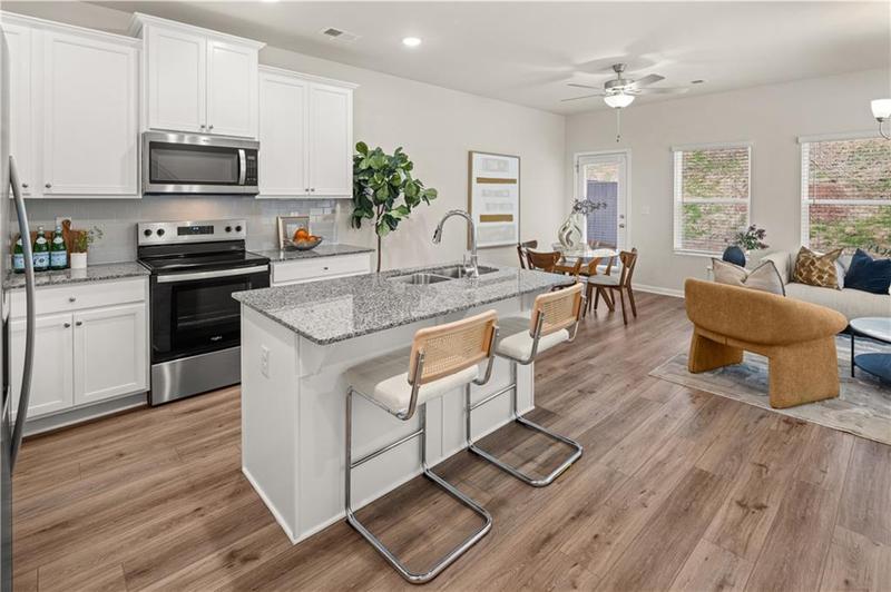 Image for property 1352 Riverstone Road 104, Jonesboro, GA 30238